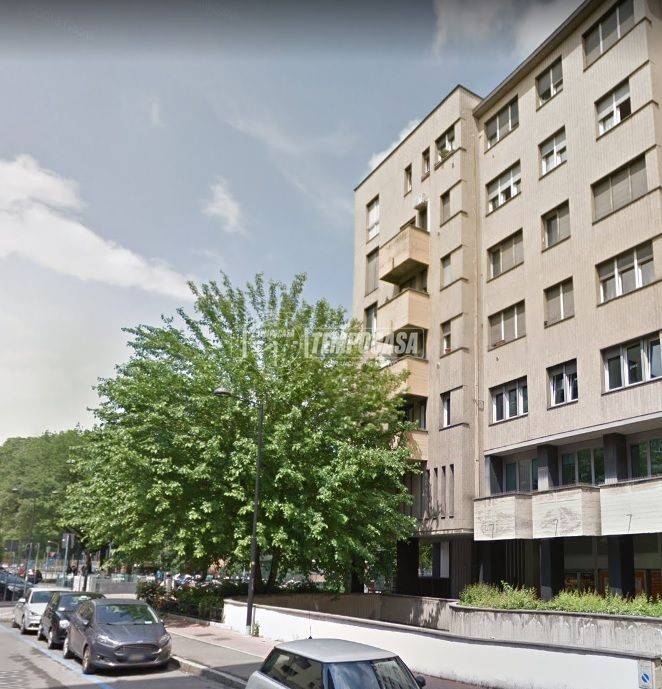 locale di sgombero in vendita a Bologna in zona San Vitale