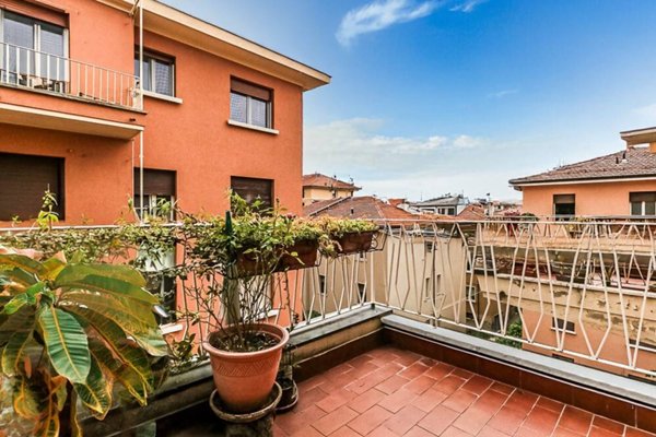 appartamento in vendita a Bologna in zona San Vitale