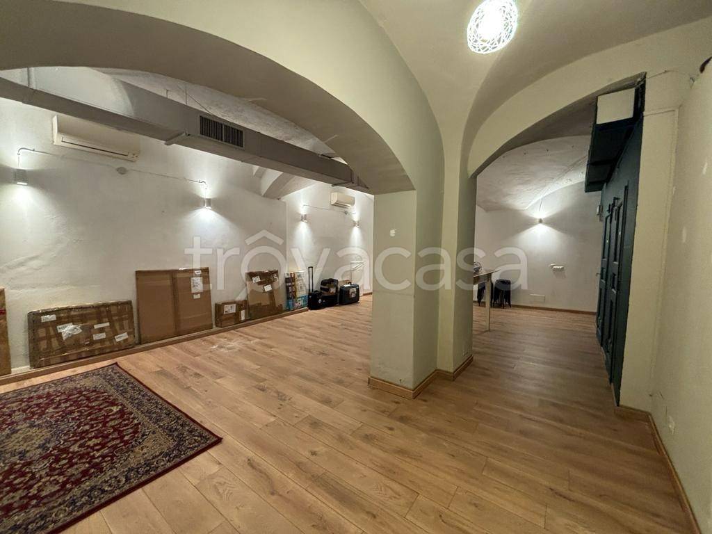 negozio in vendita a Bologna