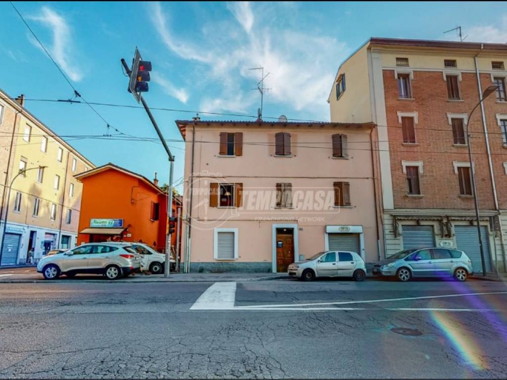 appartamento in vendita a Bologna in zona Aeroporto
