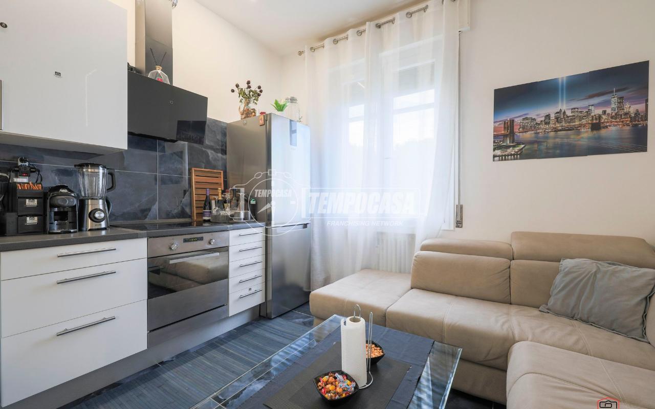 appartamento in vendita a Bologna in zona Santo Stefano