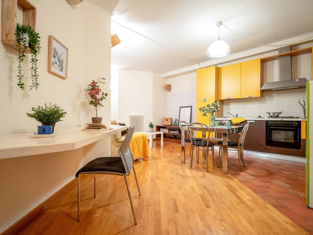 appartamento in vendita a Bologna in zona Centro Storico