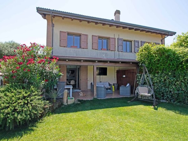 casa indipendente in vendita a Bologna in zona Corticella