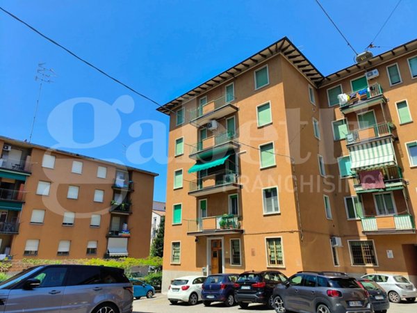 appartamento in vendita a Bologna in zona Saragozza