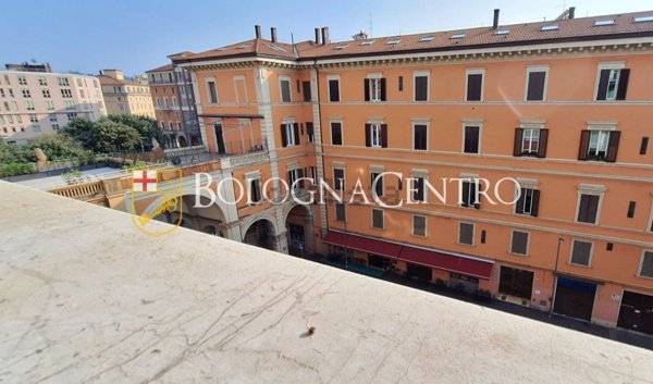 appartamento in vendita a Bologna in zona Quartiere Porto
