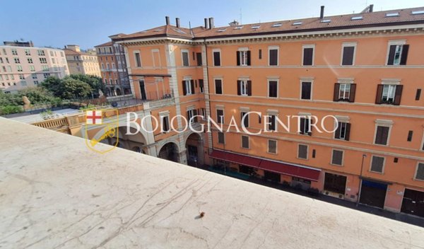 appartamento in vendita a Bologna in zona Quartiere Porto