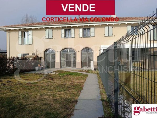 casa indipendente in vendita a Bologna in zona Quartiere Navile