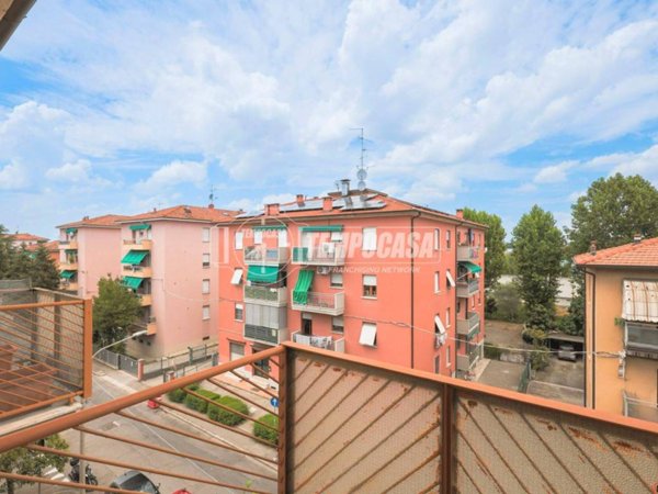 appartamento in vendita a Bologna in zona Aeroporto