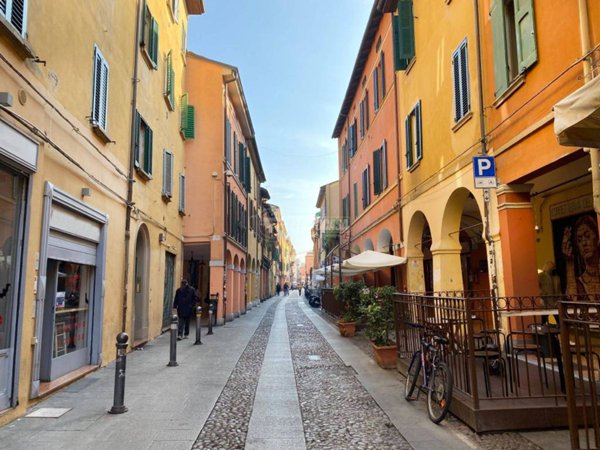 appartamento in vendita a Bologna