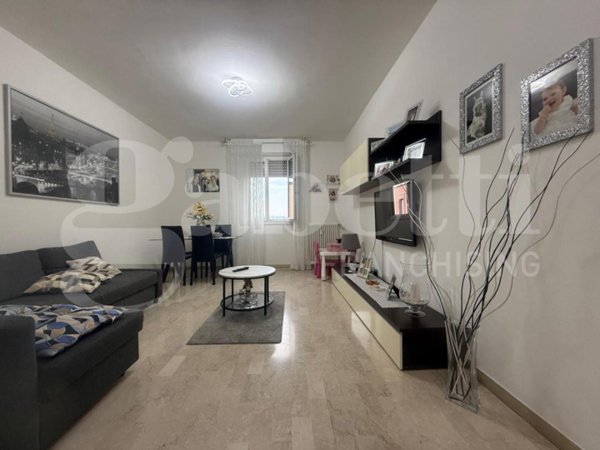 appartamento in vendita a Bologna in zona Reno