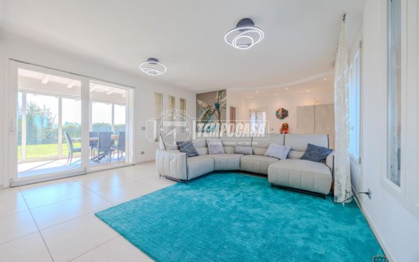 appartamento in vendita a Bologna in zona Aeroporto