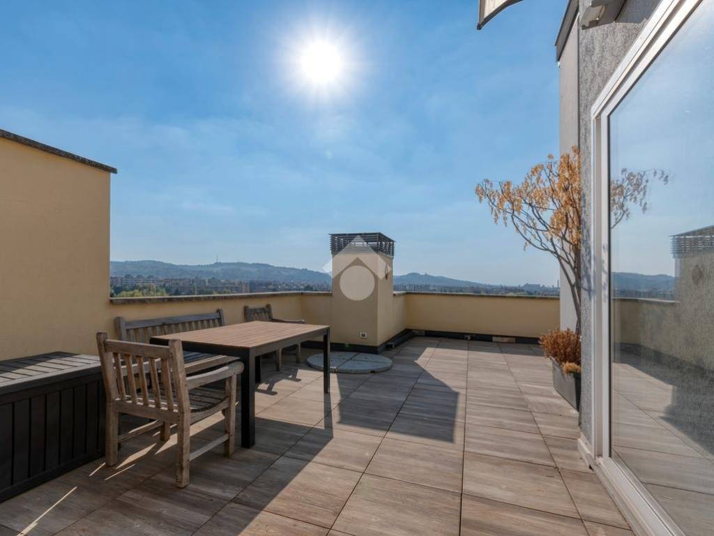 appartamento in vendita a Bologna in zona San Vitale