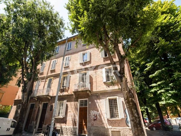 appartamento in vendita a Bologna in zona San Vitale