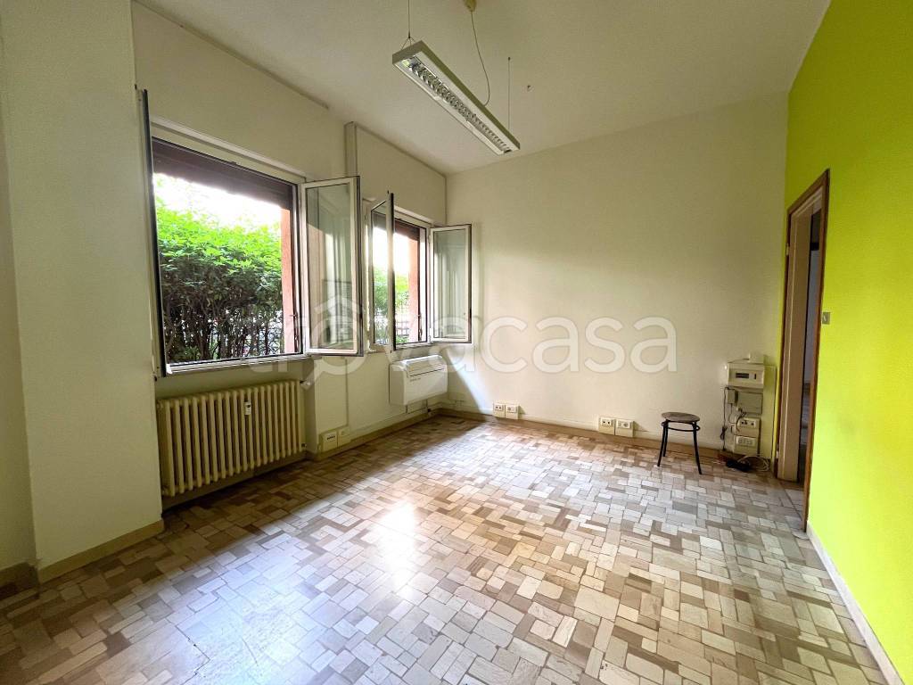 appartamento in vendita a Bologna in zona Quartiere Porto