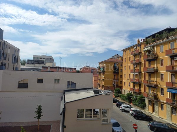 appartamento in vendita a Bologna in zona Saffi