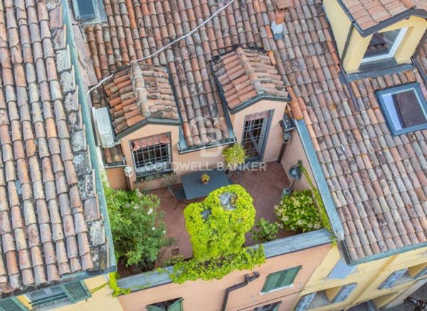 appartamento in vendita a Bologna in zona Santo Stefano
