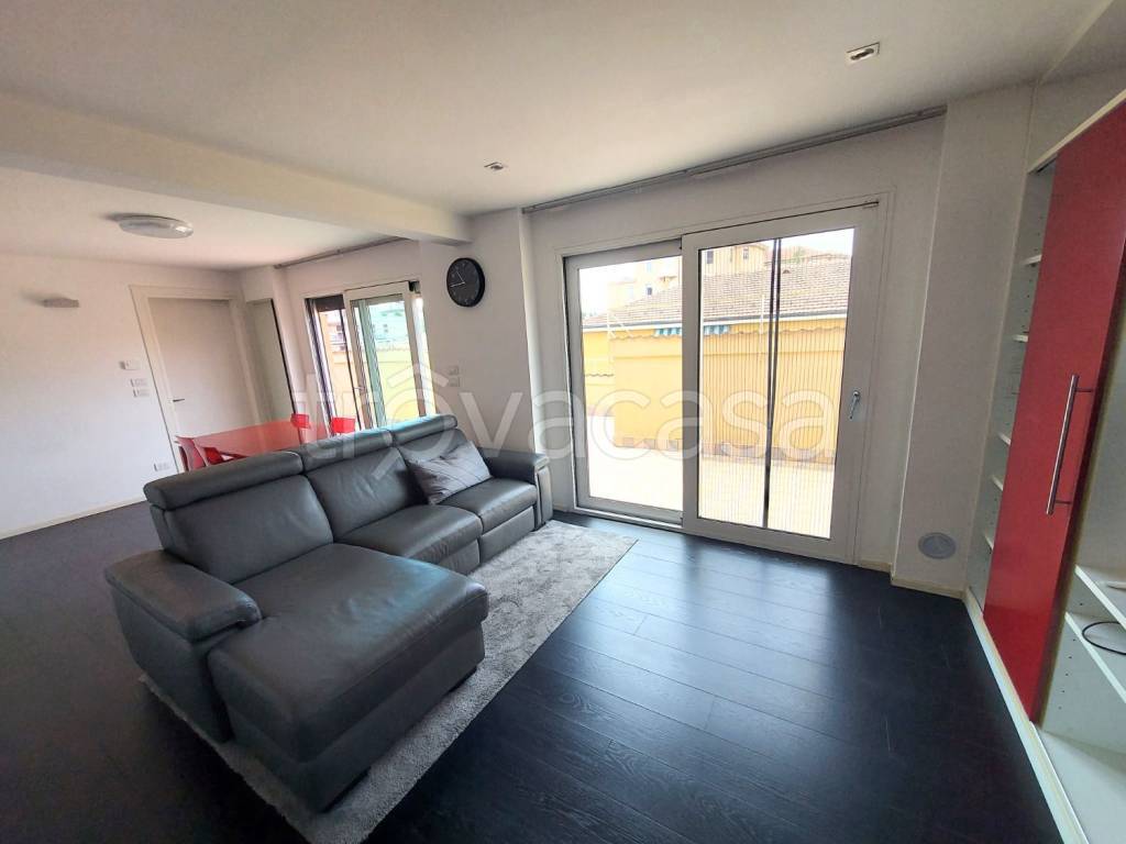 appartamento in vendita a Bologna in zona Savena