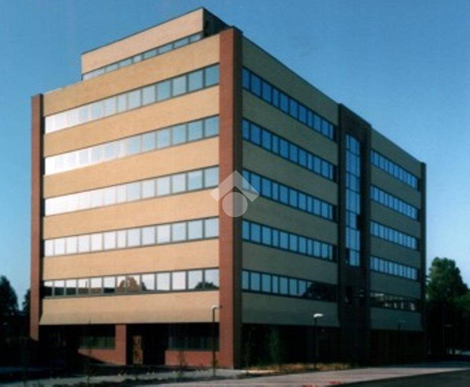 ufficio in vendita a Bologna in zona Corticella