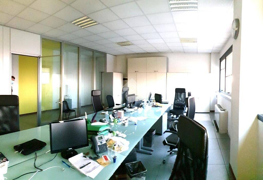 ufficio in vendita a Bologna in zona Corticella