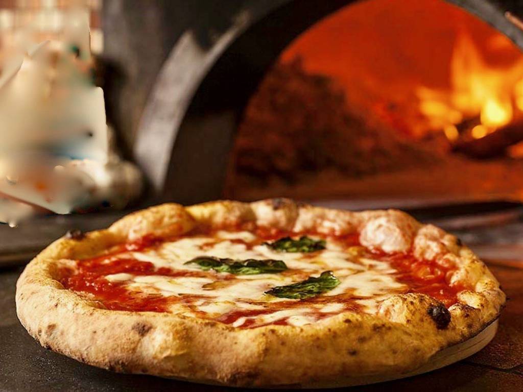 negozio in vendita a Bologna in zona Saragozza