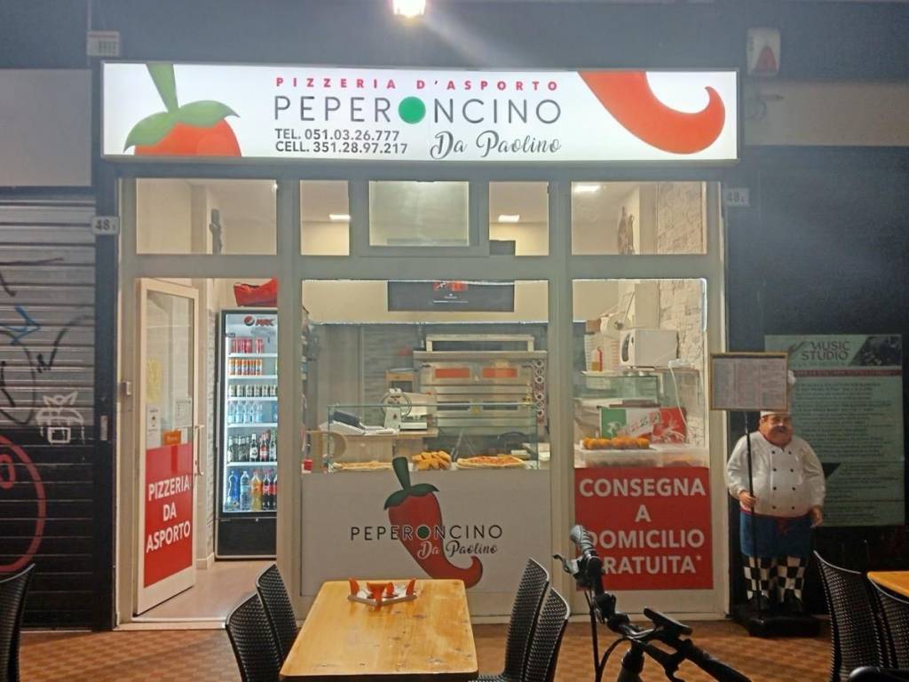 negozio in vendita a Bologna in zona San Vitale