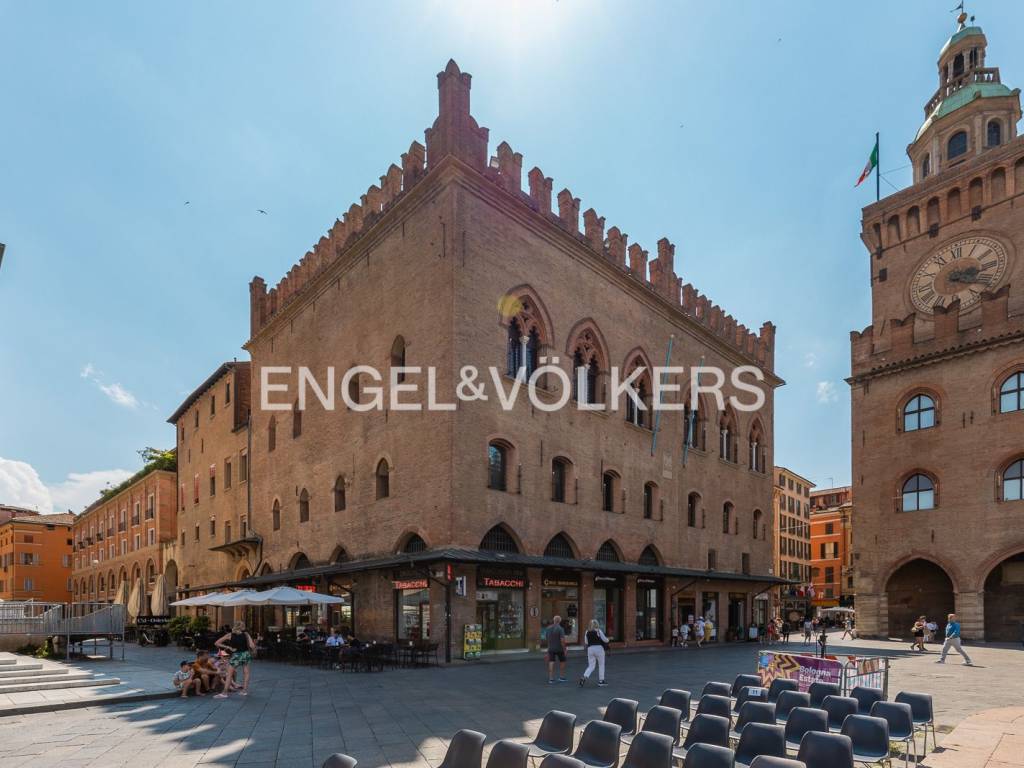 appartamento in vendita a Bologna in zona Centro Storico