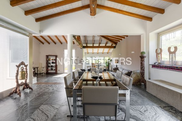casa indipendente in vendita a Bologna in zona Colli