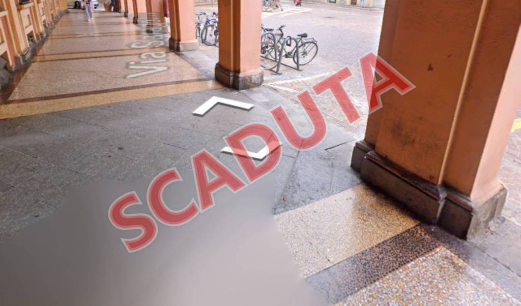 ufficio in vendita a Bologna in zona Saragozza