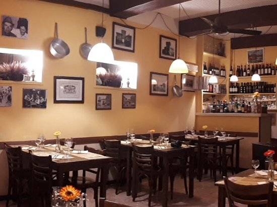 negozio in vendita a Bologna in zona Centro Storico