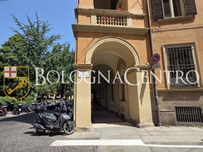 appartamento in vendita a Bologna in zona Centro Storico