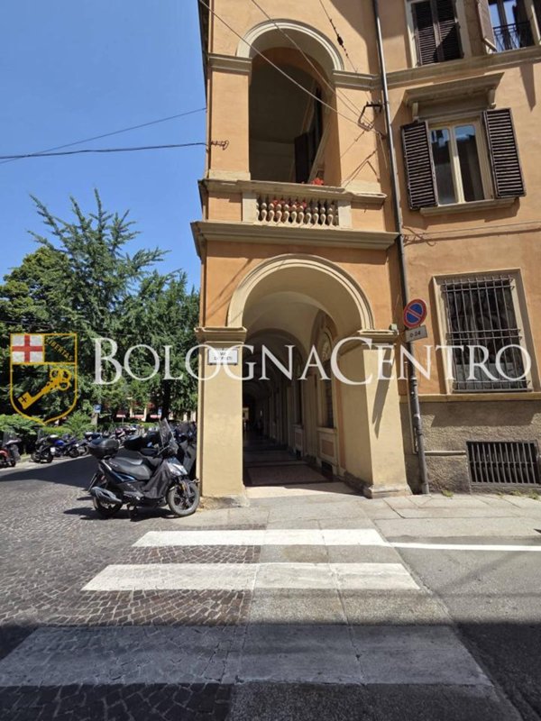 appartamento in vendita a Bologna in zona Centro Storico