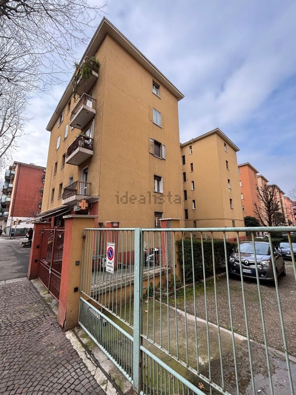 appartamento in vendita a Bologna in zona Savena