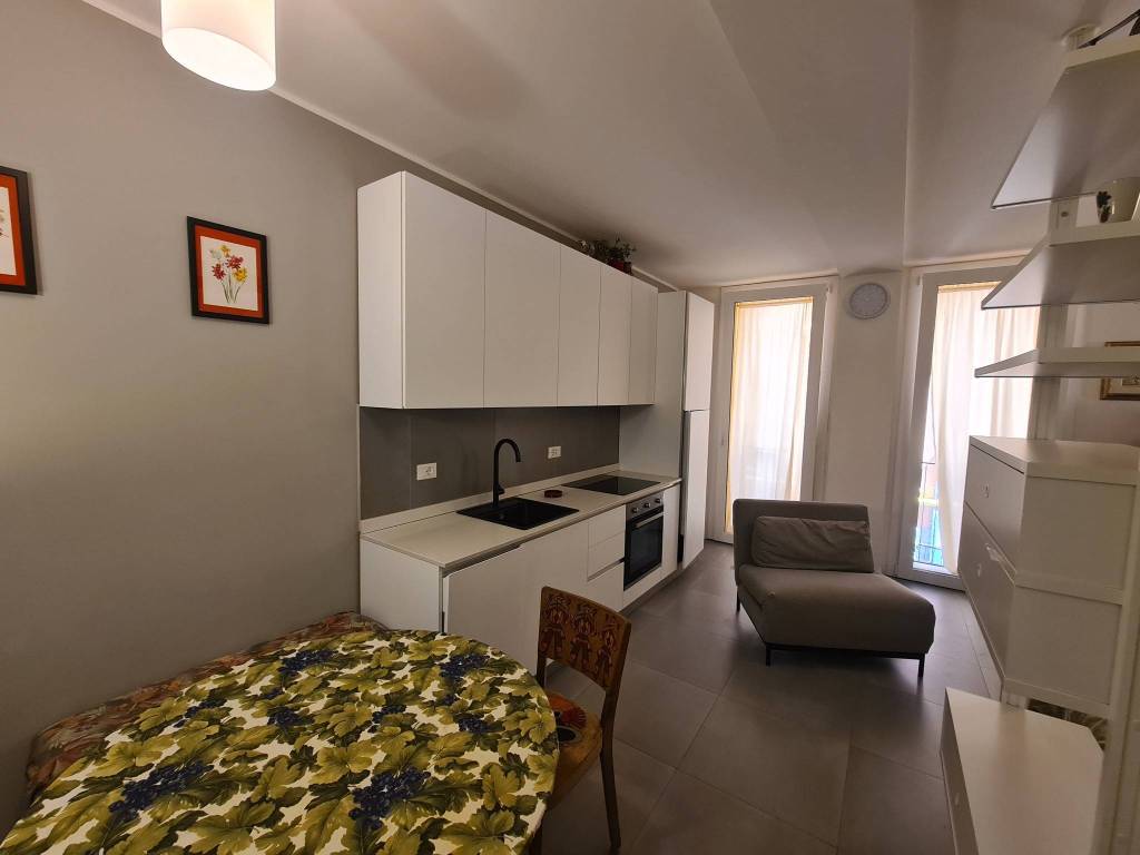 appartamento in vendita a Bologna in zona Centro Storico