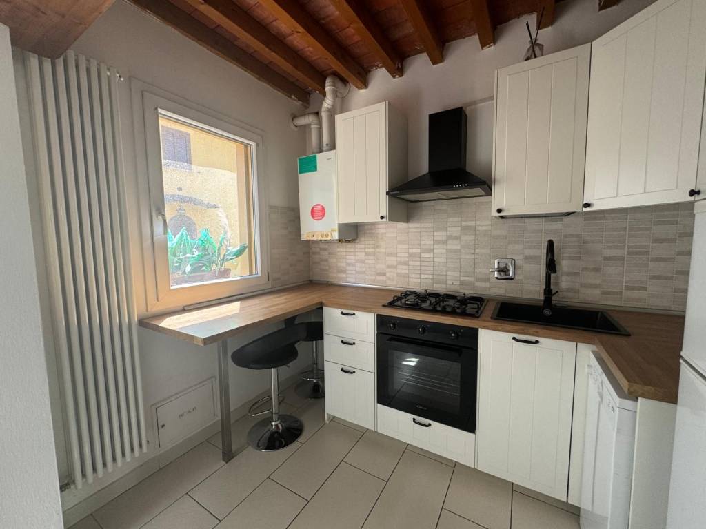 appartamento in vendita a Bologna in zona Bolognina