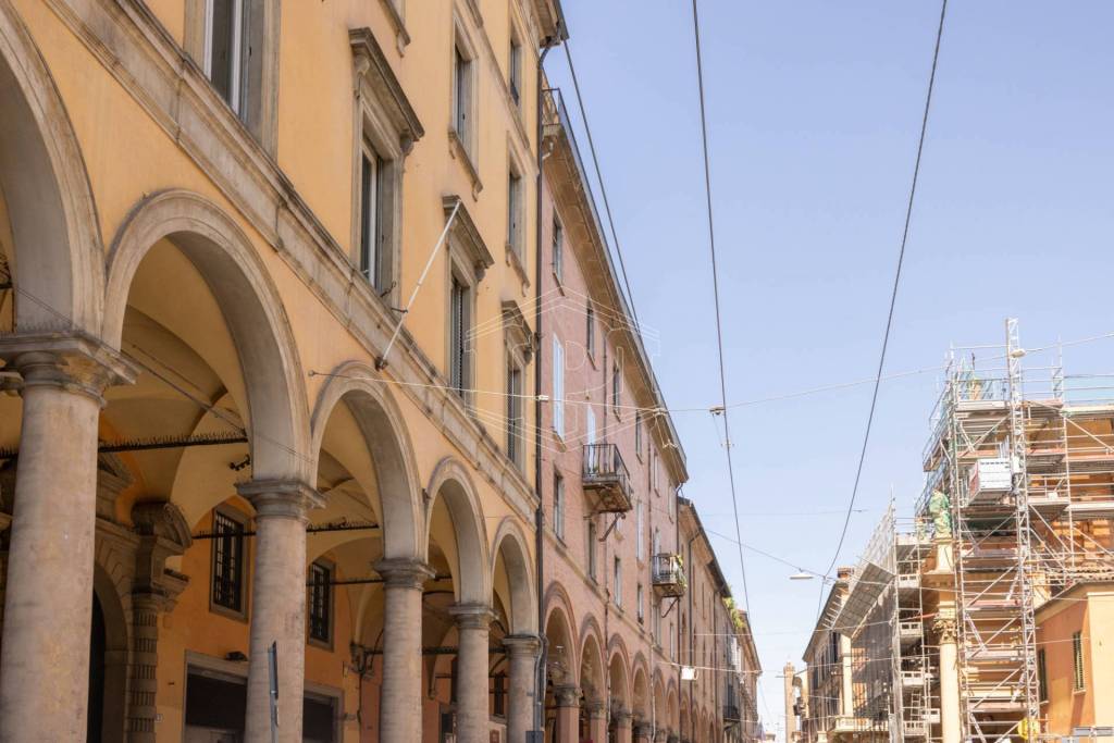 appartamento in vendita a Bologna in zona Centro Storico
