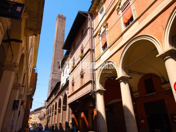 appartamento in vendita a Bologna in zona Centro Storico