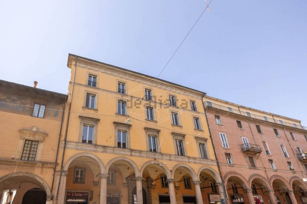 appartamento in vendita a Bologna in zona Centro Storico