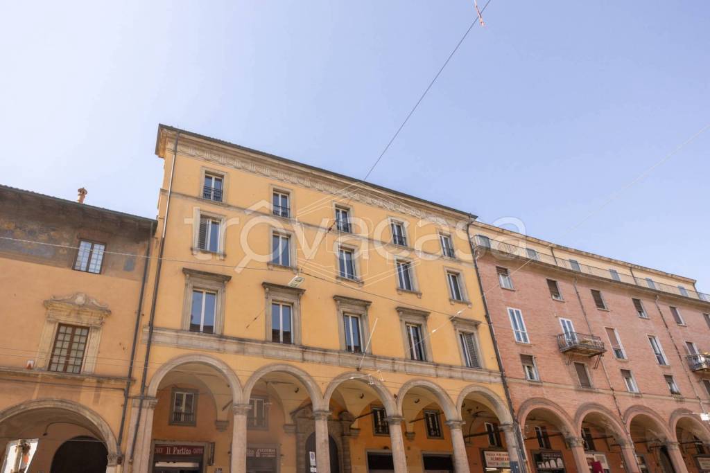 appartamento in vendita a Bologna in zona Centro Storico