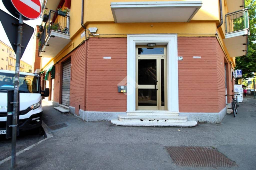 appartamento in vendita a Bologna in zona Saragozza
