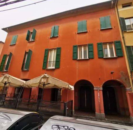 appartamento in vendita a Bologna