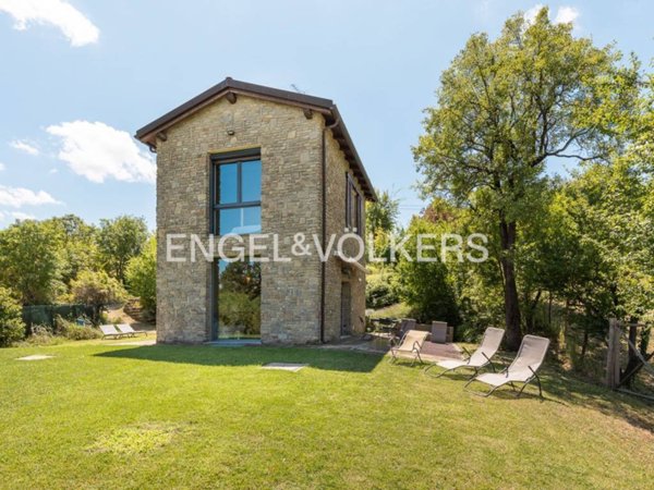 casa indipendente in vendita a Bologna in zona Colli