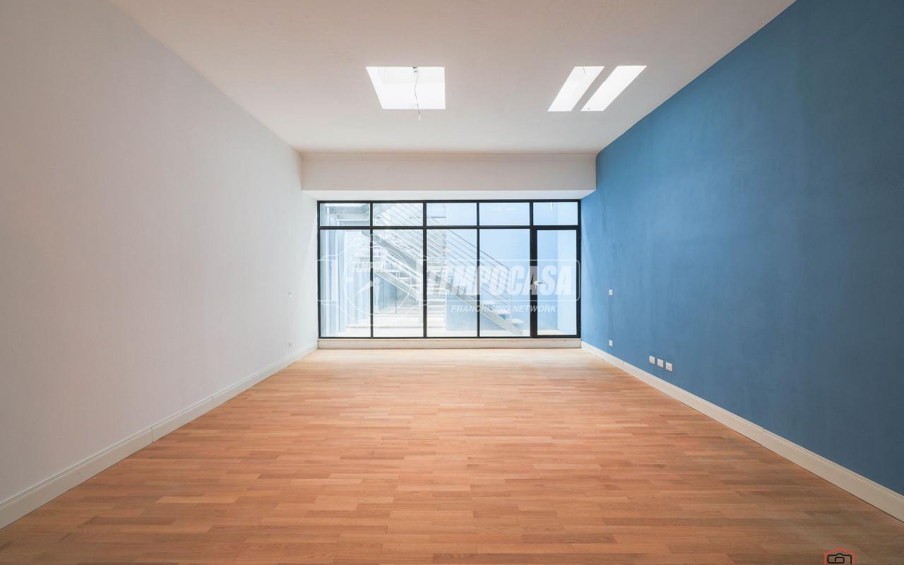 appartamento in vendita a Bologna in zona Andrea Costa