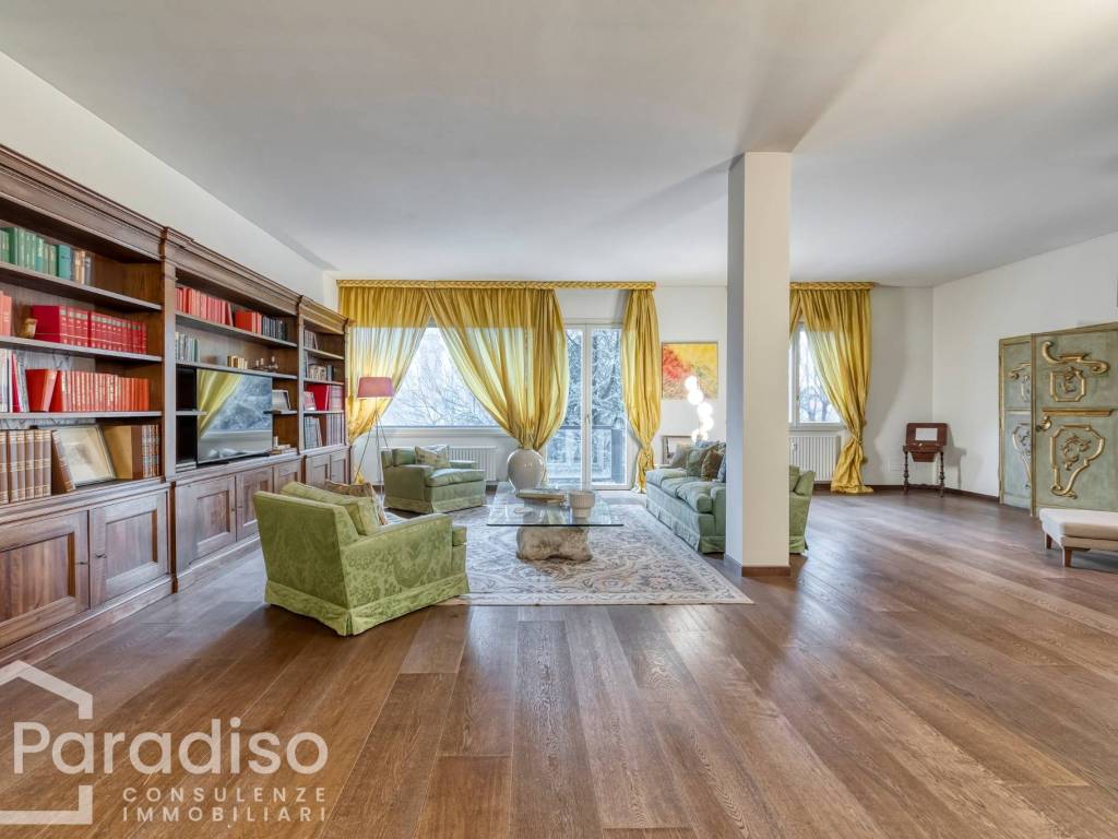 appartamento in vendita a Bologna in zona Santo Stefano
