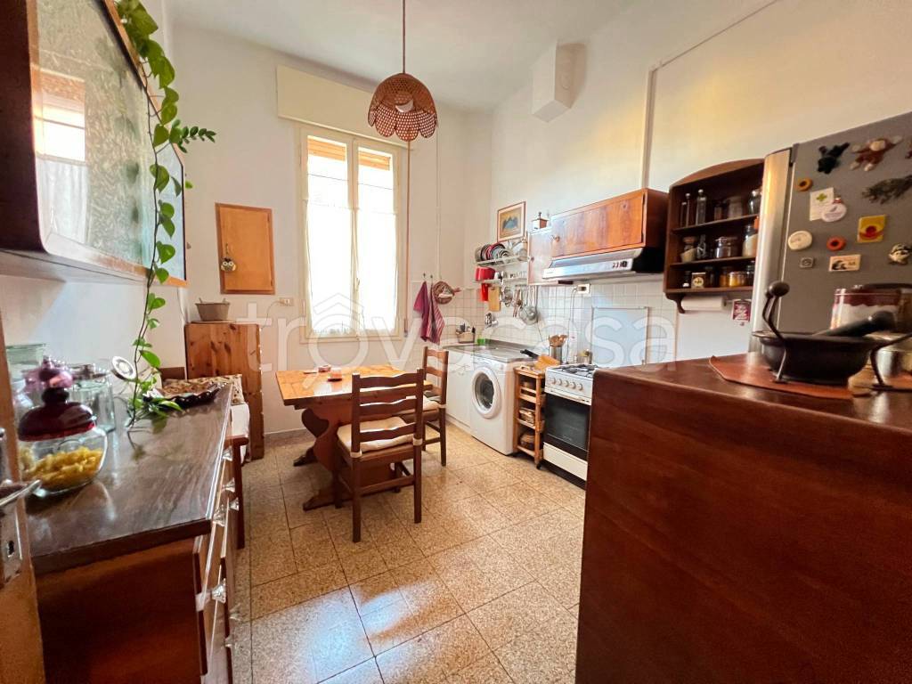 appartamento in vendita a Bologna in zona Saffi