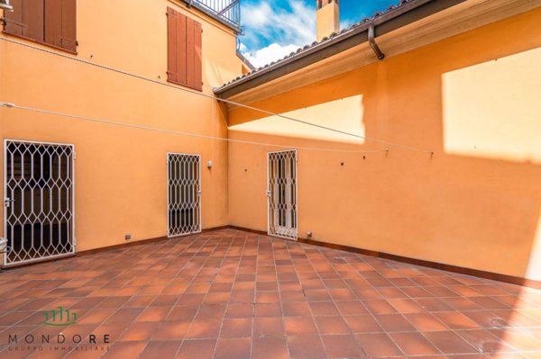 appartamento in vendita a Bologna in zona Santo Stefano