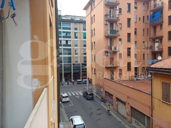 appartamento in vendita a Bologna in zona Centro Storico