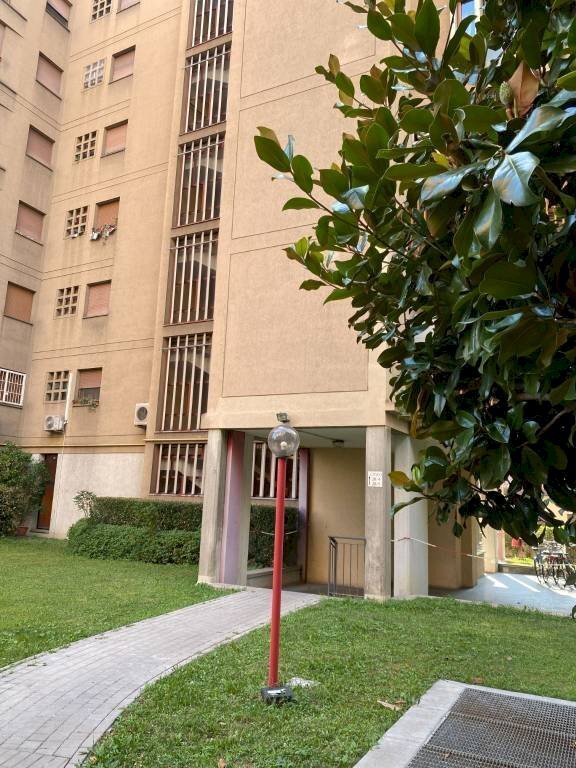 appartamento in vendita a Bologna in zona Saffi