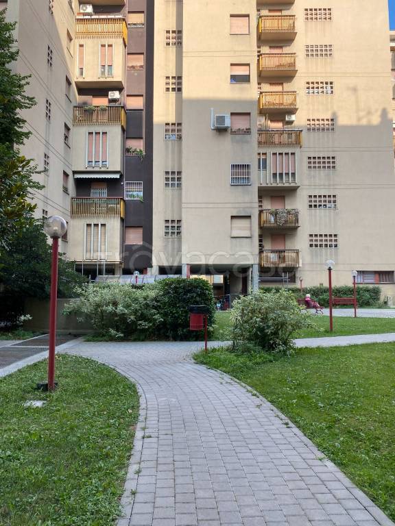 appartamento in vendita a Bologna in zona Saffi