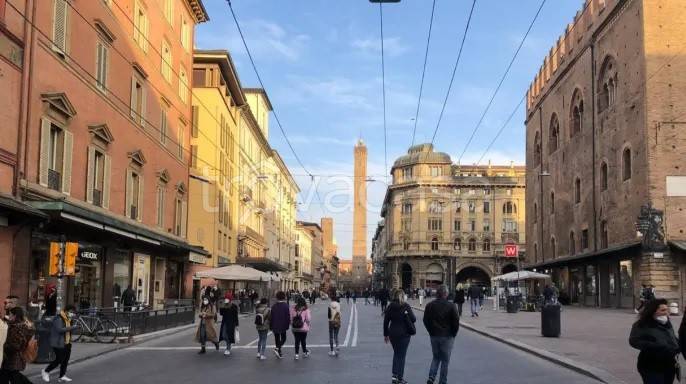 appartamento in vendita a Bologna in zona Centro Storico