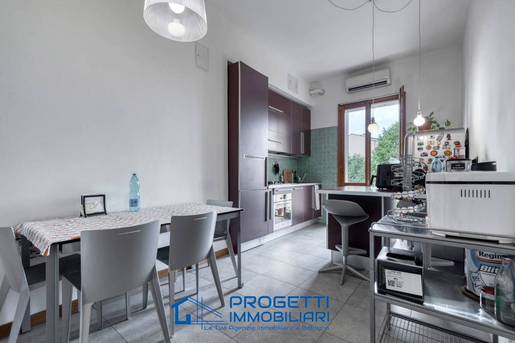 appartamento in vendita a Bologna in zona Quartiere Porto